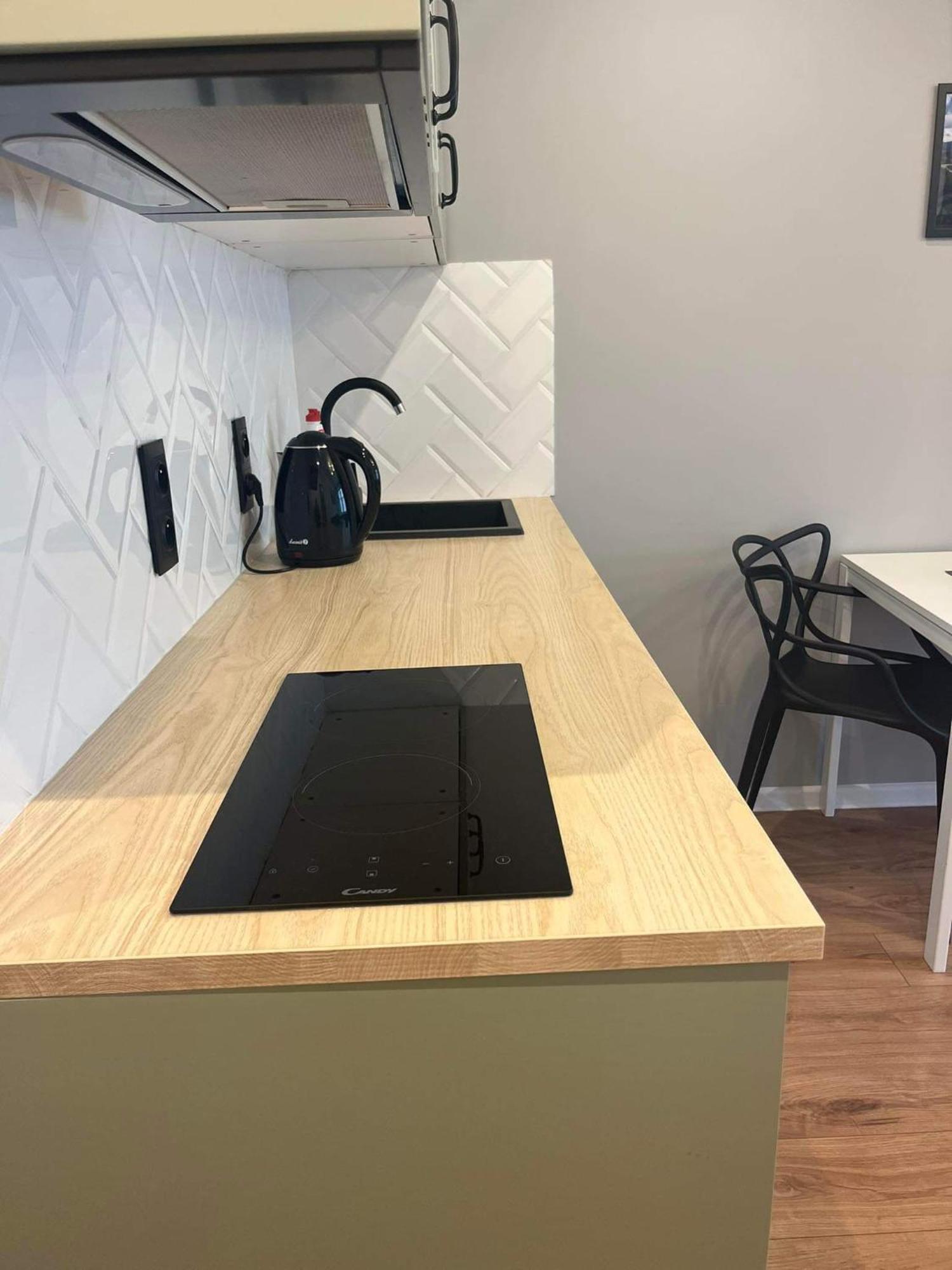 Good Apartament Wola Warsaw Apartament 1 Pokojowy Z Aneksem Apartment Екстериор снимка